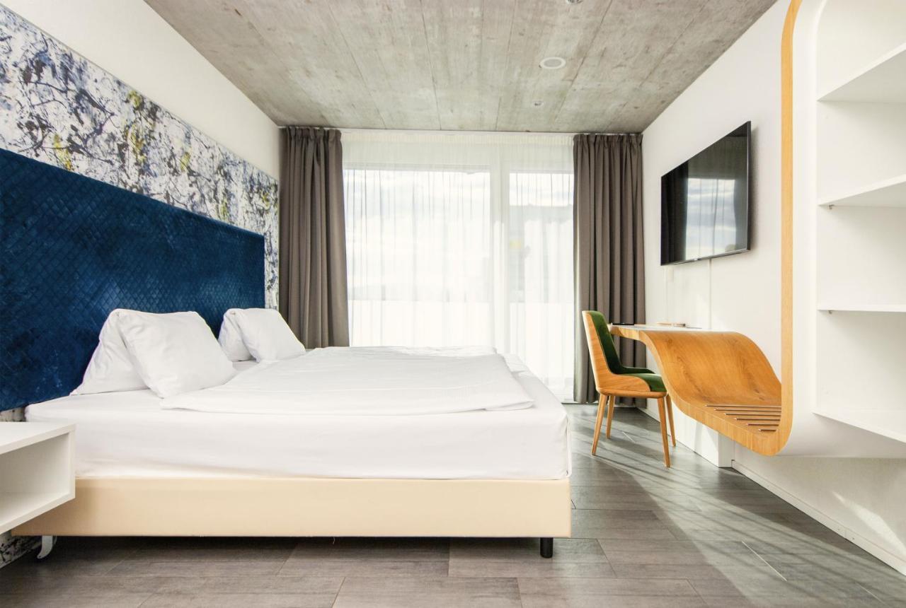 Tailormade Hotel Idea Spreitenbach Exterior foto