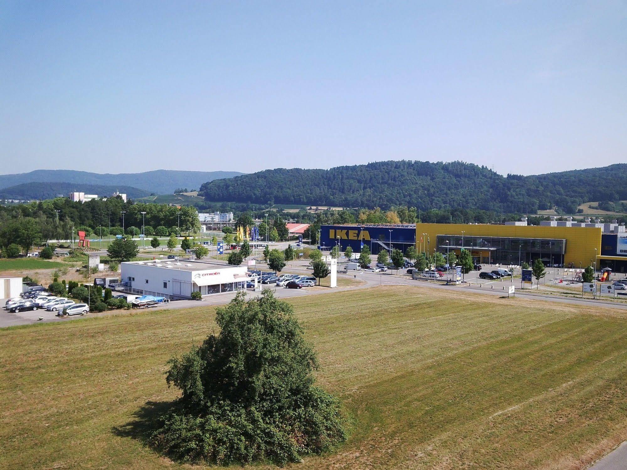 Tailormade Hotel Idea Spreitenbach Exterior foto